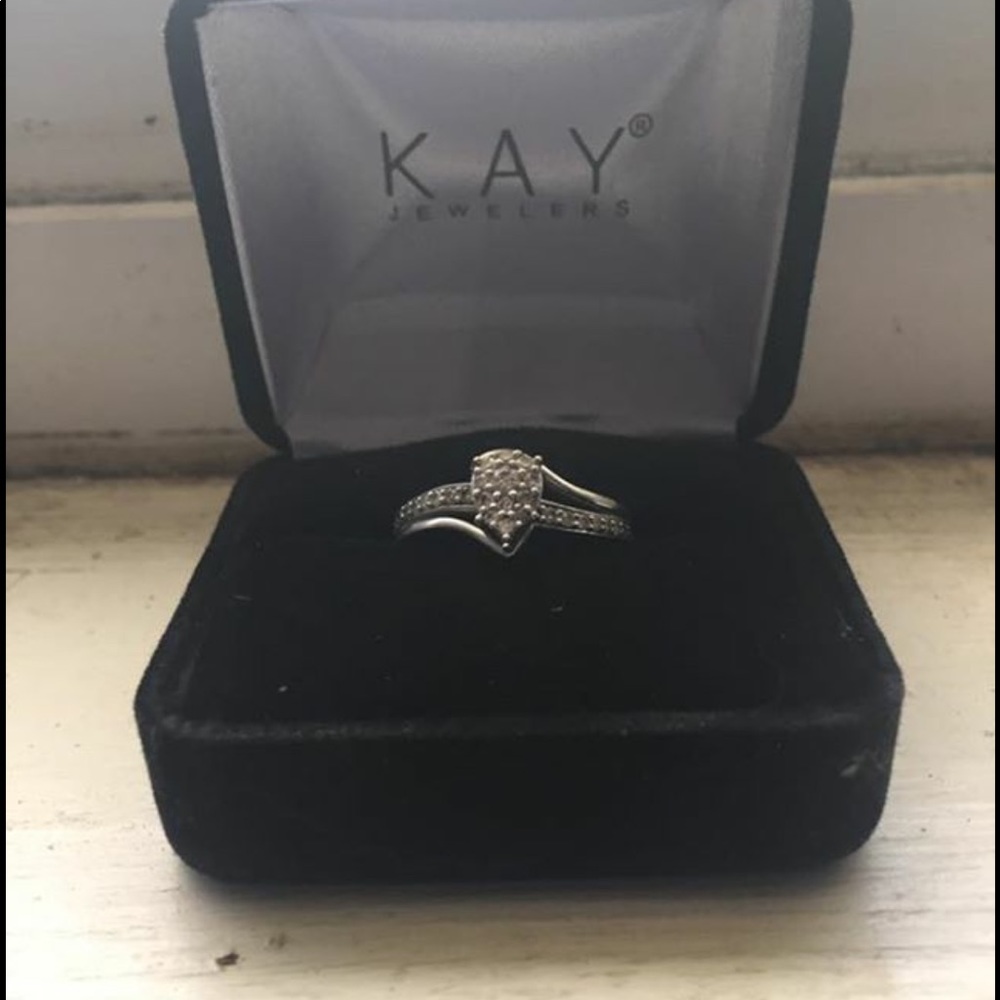 10wg diamond ring brand new size 6 3/4